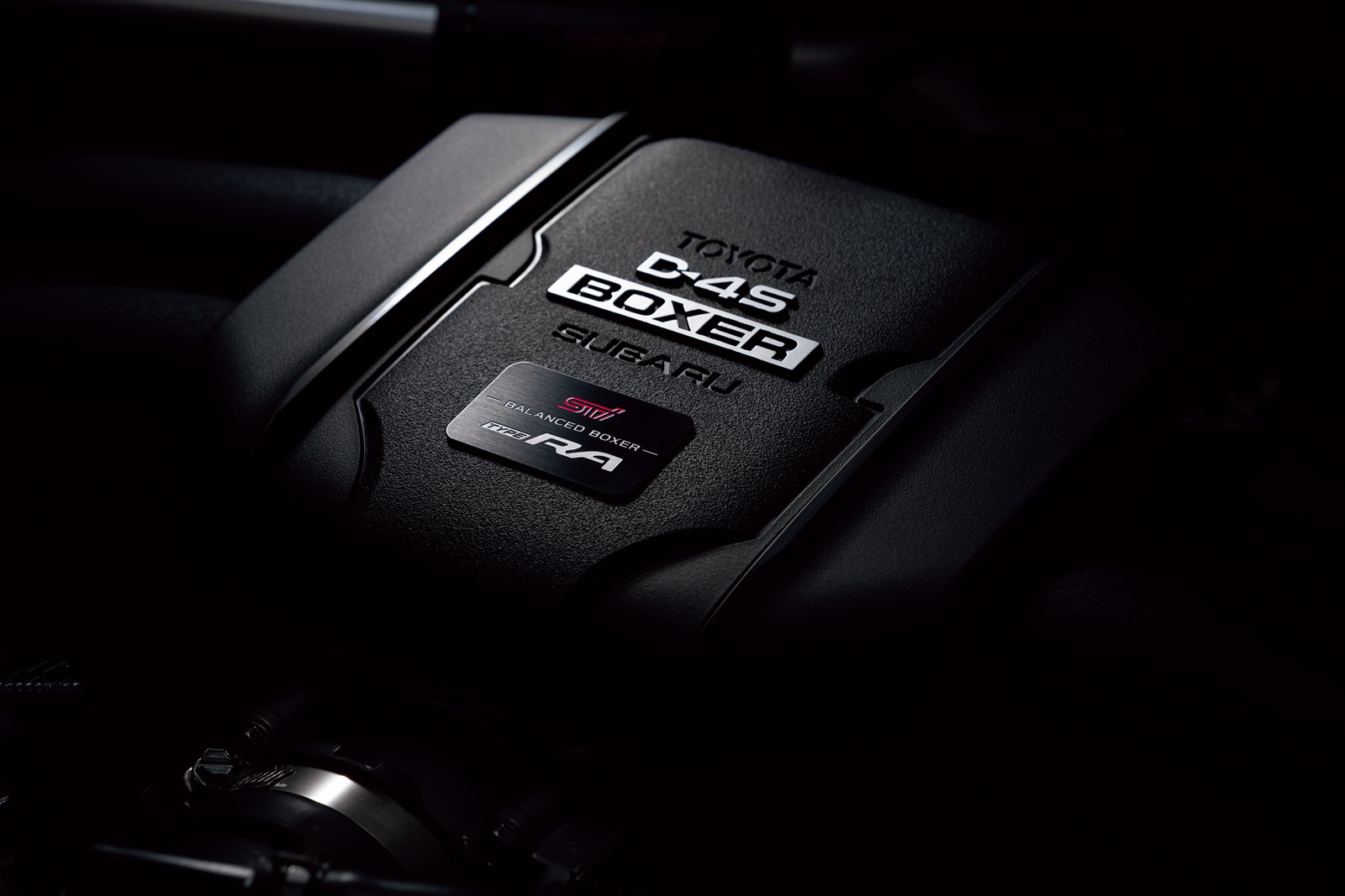 BRZ STI Sport TYPE RA FA24型エンジン